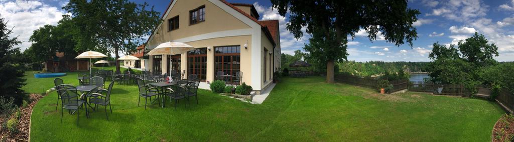 Fousek Гостевой дом 3*